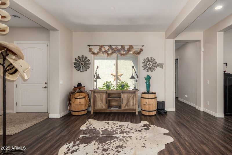 18495 Paradise Ln, Surprise, AZ 85388