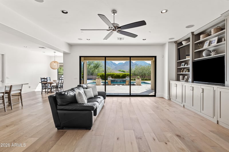 18497 N 96th Way, Scottsdale, AZ 85255