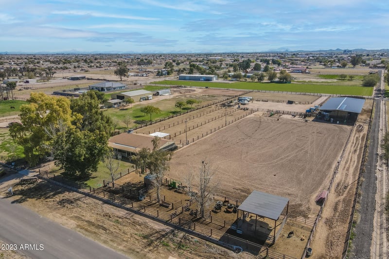 185 Marilyn Way, San Tan Valley, AZ 85140