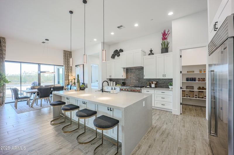 1850 Creek Canyon Rd, Phoenix, AZ 85086
