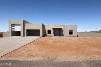 1850 Creek Canyon Rd, Phoenix, AZ 85086