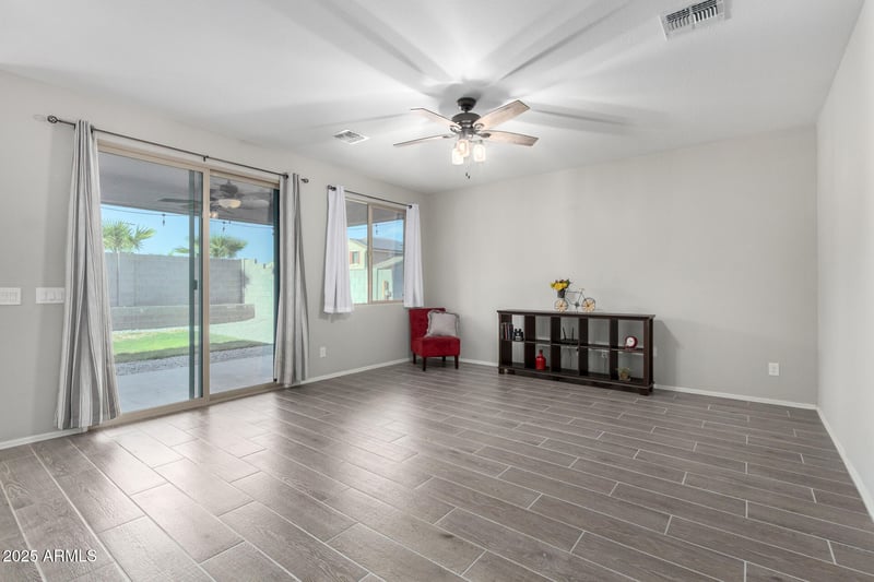 18502 Carlota Ln, Surprise, AZ 85387