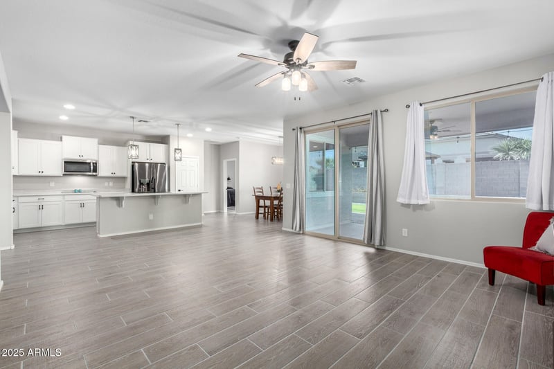 18502 Carlota Ln, Surprise, AZ 85387