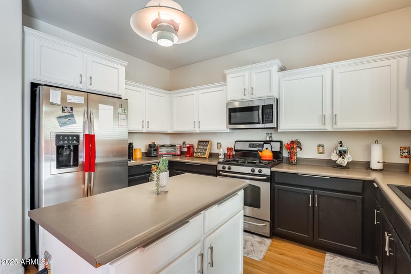 18505 Eva St, Waddell, AZ 85355