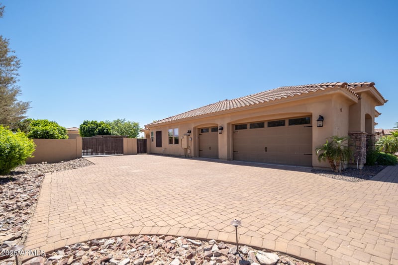 18509 Rancho Ct, Litchfield Park, AZ 85340