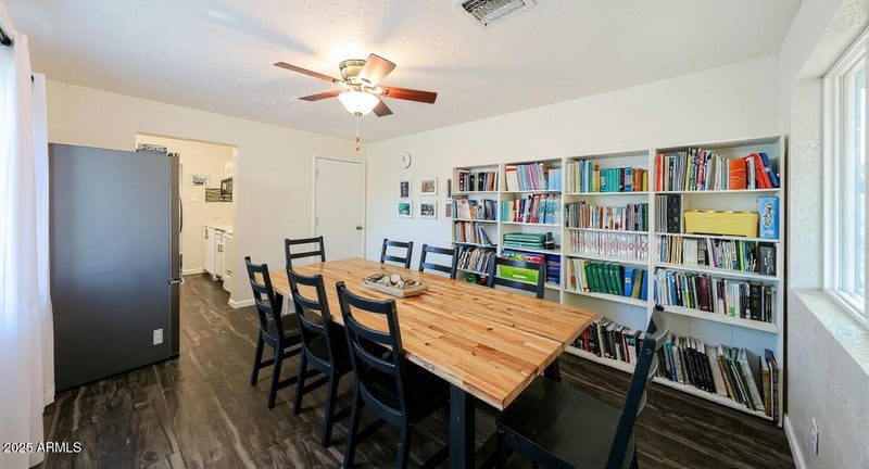 1851 Avalon Dr, Phoenix, AZ 85016