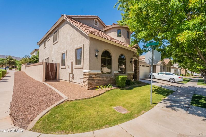 1851 E Ellis St, Phoenix, AZ 85042