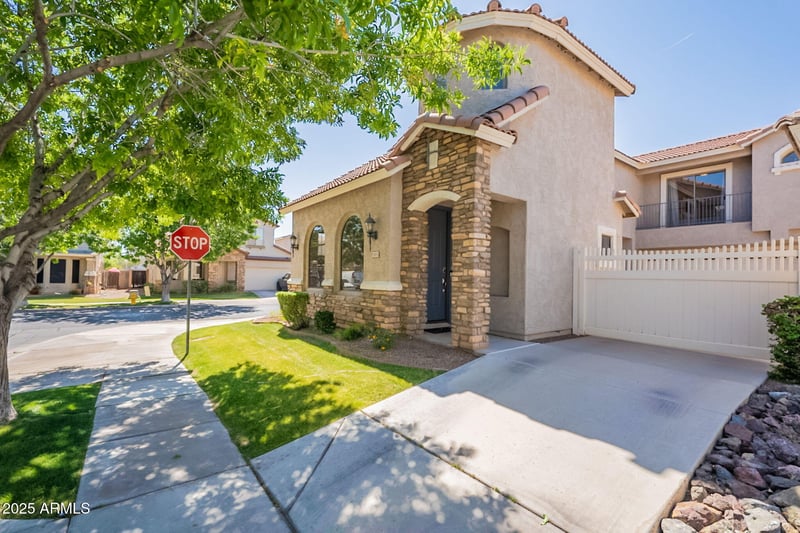 1851 Ellis St, Phoenix, AZ 85042
