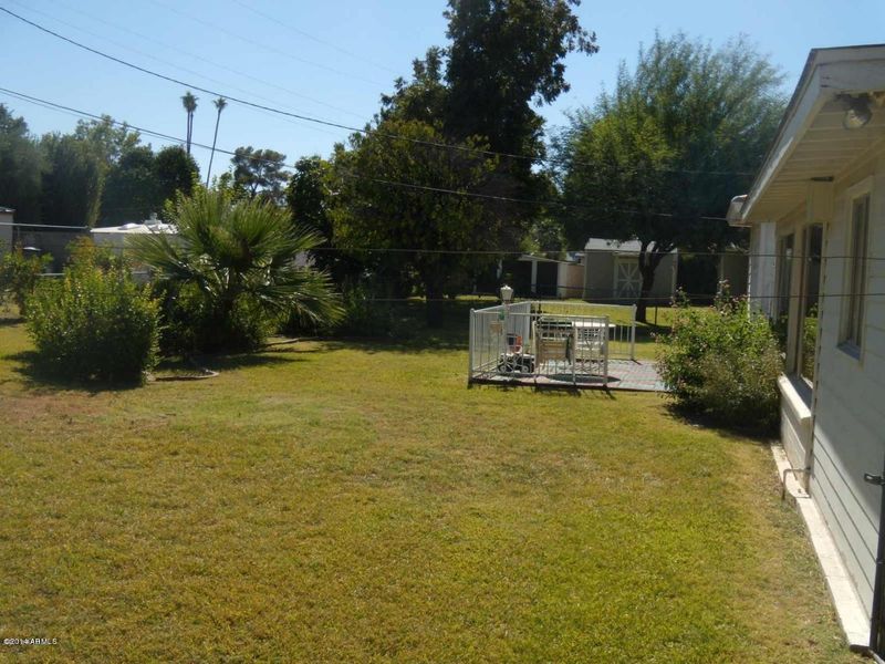 1851 N 37th St, Phoenix, AZ 85008
