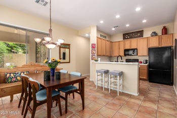 1851 Periwinkle Way, Chandler, AZ 85248