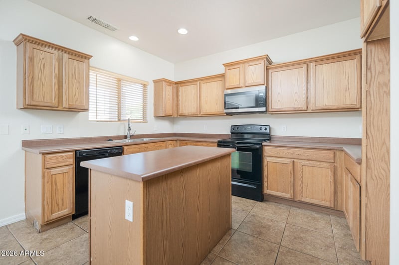 18510 W Eva St, Waddell, AZ 85355