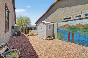 18514 W Thistle Landing Dr, Goodyear, AZ 85338