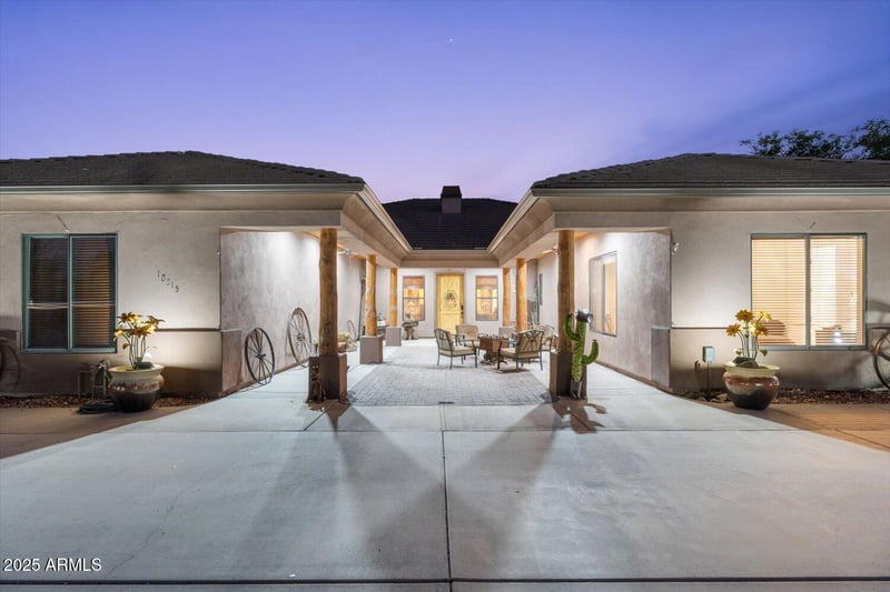 18515 Bethany Home Rd, Litchfield Park, AZ 85340