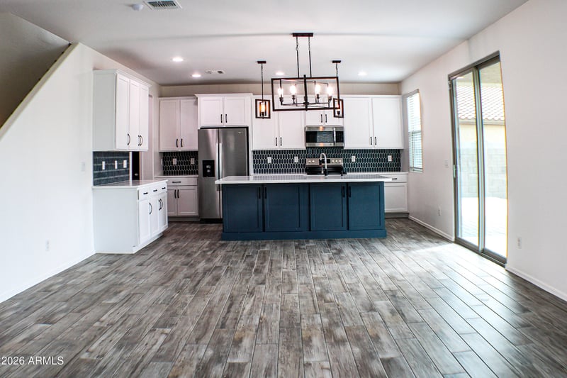 18519 Williams Rd, Surprise, AZ 85387