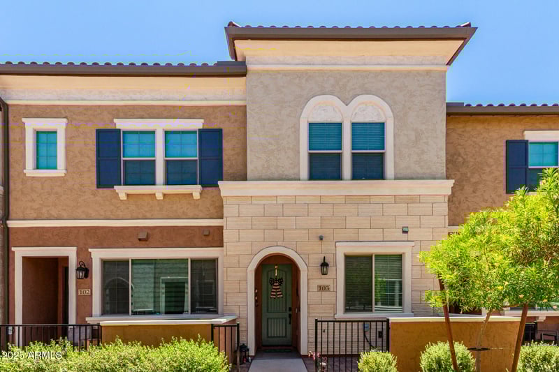 1852 Chelsea Ln #103, Gilbert, AZ 85295
