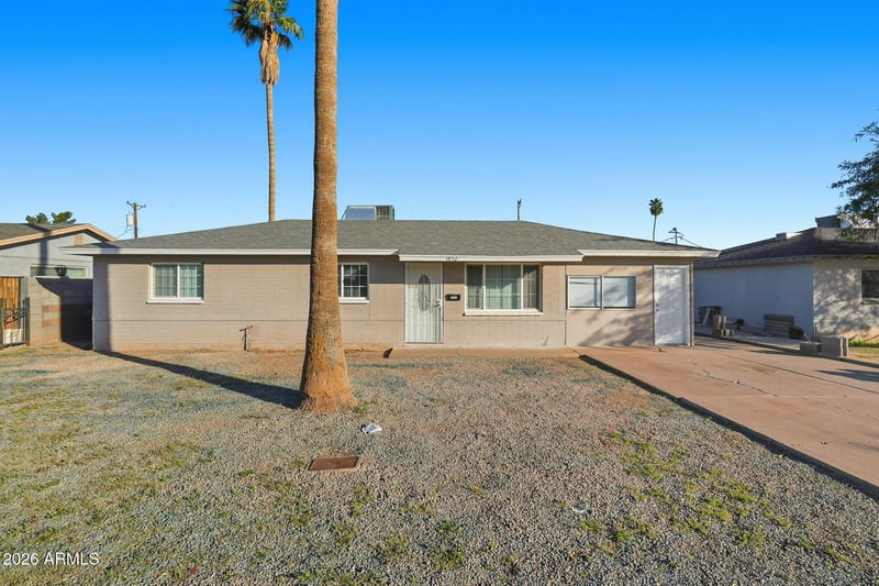 1852 E Mobile Ln, Phoenix, AZ 85040