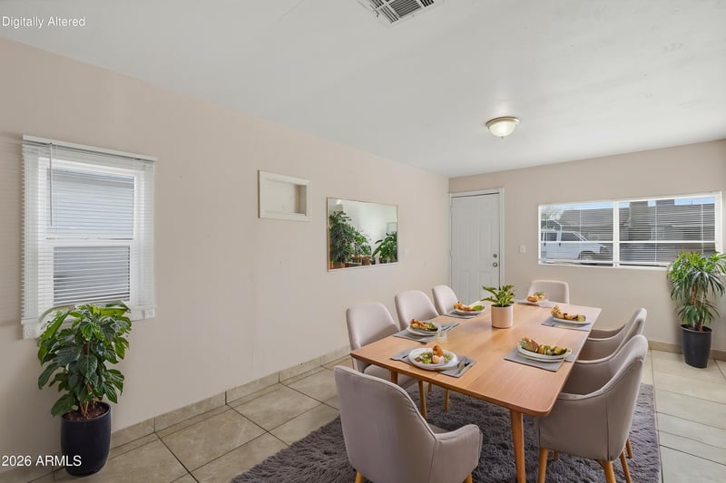 1852 E Mobile Ln, Phoenix, AZ 85040
