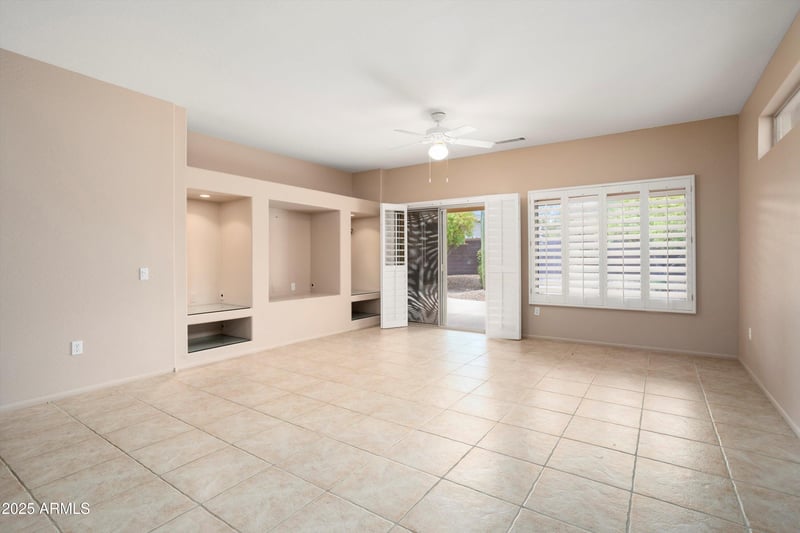 18522 Borgata Dr, Surprise, AZ 85374