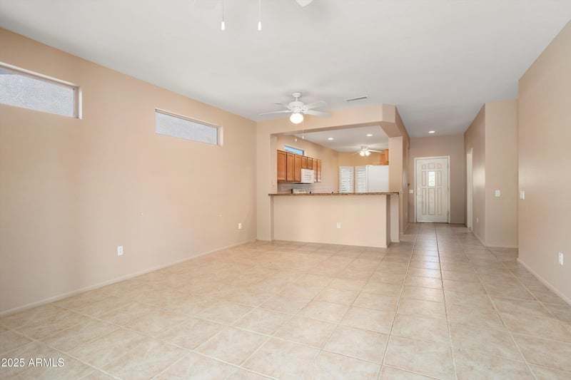18522 Borgata Dr, Surprise, AZ 85374