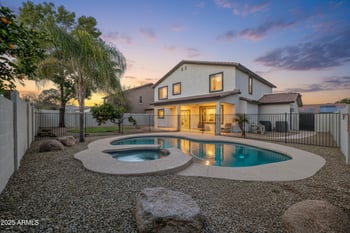 18527 Caribbean Ln, Surprise, AZ 85388