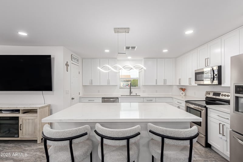 1853 Plata Ave, Mesa, AZ 85202