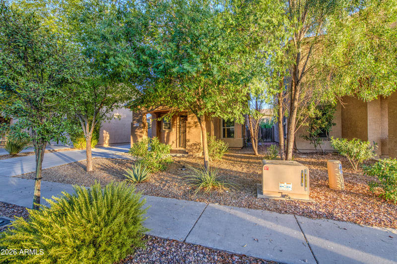 18535 Udall Dr, Surprise, AZ 85374