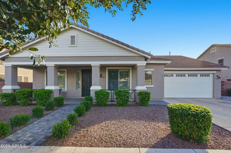 18541 Superstition Dr, Queen Creek, AZ 85142