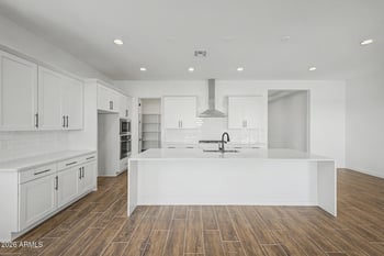 18543 W Laurie Ln, Waddell, AZ 85355