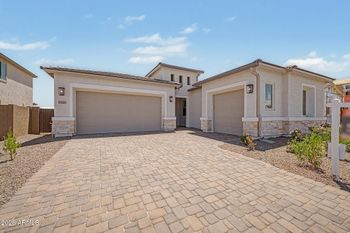 18543 W Laurie Ln, Waddell, AZ 85355