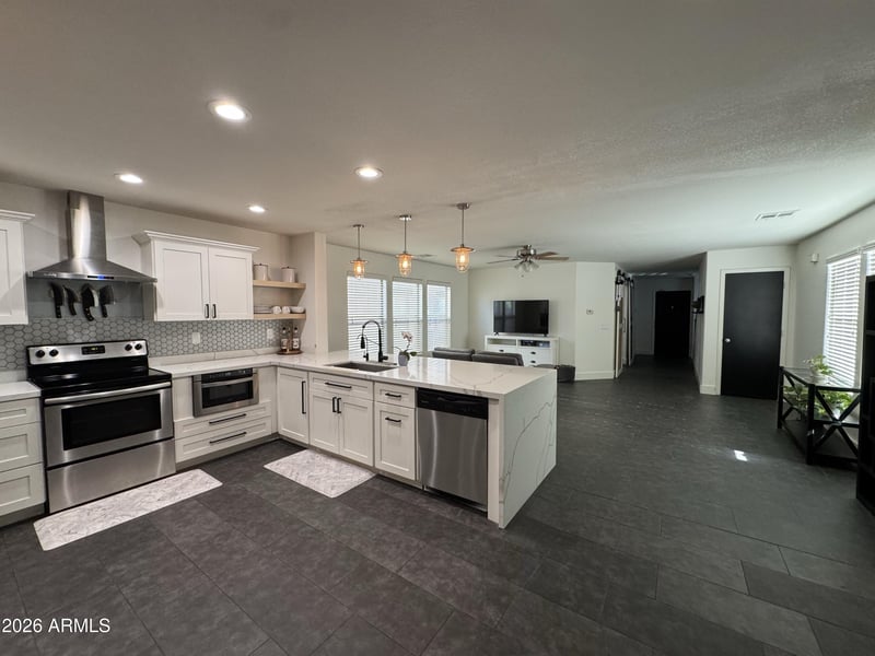 18546 W Legend Dr, Surprise, AZ 85374