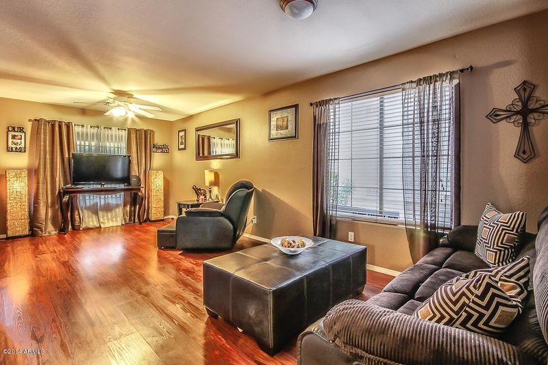 1855 E Tulsa St, Gilbert, AZ 85295