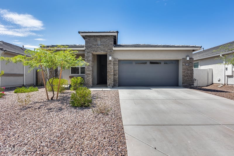 18551 Desert Hollow Dr, Surprise, AZ 85387