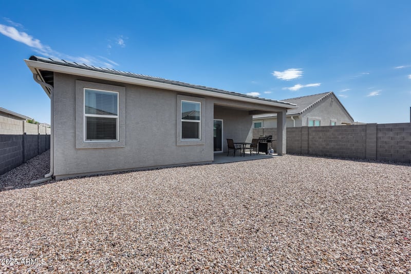 18551 Desert Hollow Dr, Surprise, AZ 85387