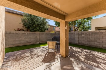 18551 Udall Dr, Surprise, AZ 85374