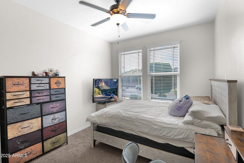 18552 Yucatan Dr, Surprise, AZ 85388