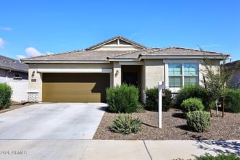 18556 Buckskin Trl, Wittmann, AZ 85361