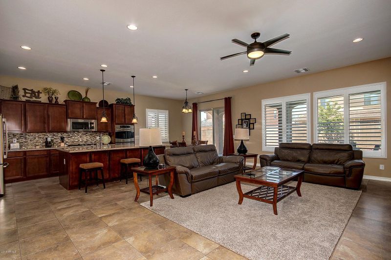 1856 E Azalea Ct, Gilbert, AZ 85298