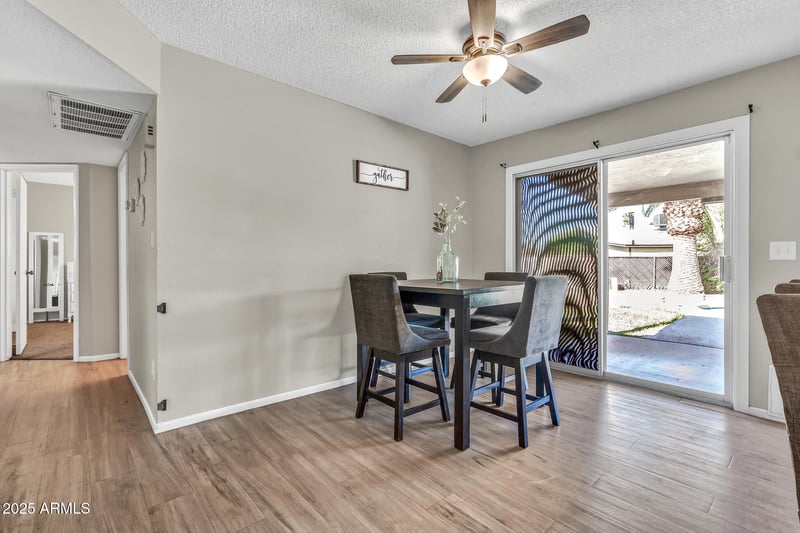 1856 Hibbert Cir, Mesa, AZ 85201
