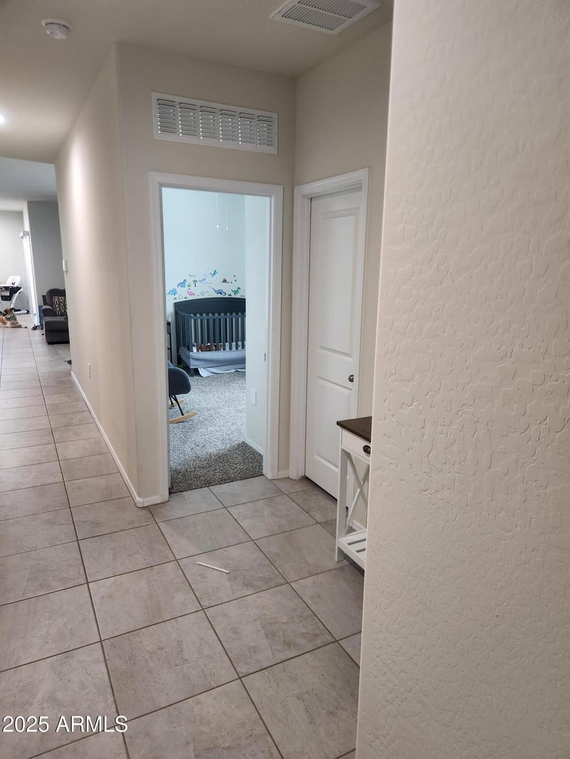 18562 Bronco Trl, Wittmann, AZ 85361