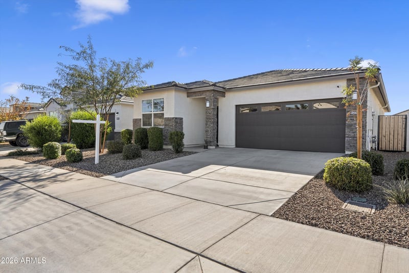 18563 Desert Hollow Dr, Wittmann, AZ 85361
