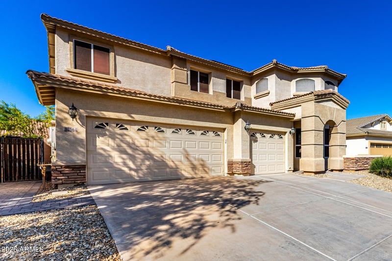 18564 Onyx Ave, Waddell, AZ 85355