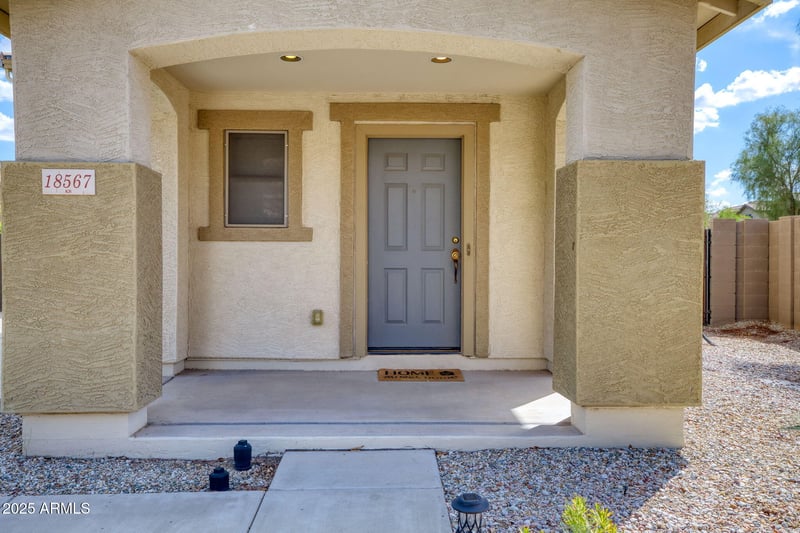 18567 Douglas Way, Surprise, AZ 85374