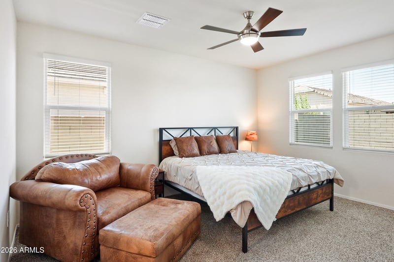 18570 Desert Hollow Dr, Wittmann, AZ 85361