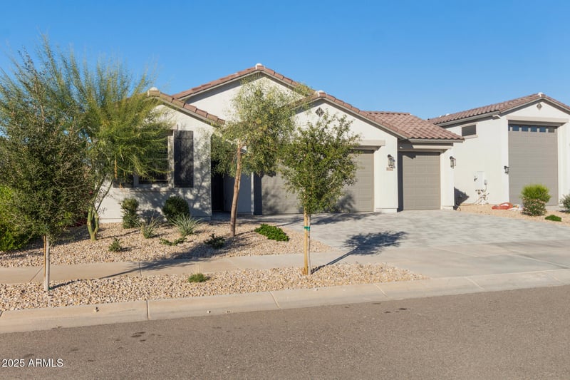 18572 Cottontail Ln, Wittmann, AZ 85361