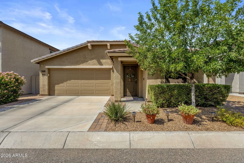 1858 W Expressman St, Apache Junction, AZ 85120