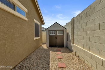 1858 W Expressman St, Apache Junction, AZ 85120