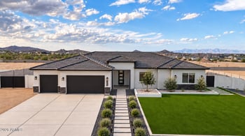 1858 W Lucky Ln, San Tan Valley, AZ 85144