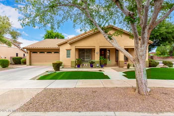 18582 Swan Dr, Queen Creek, AZ 85142