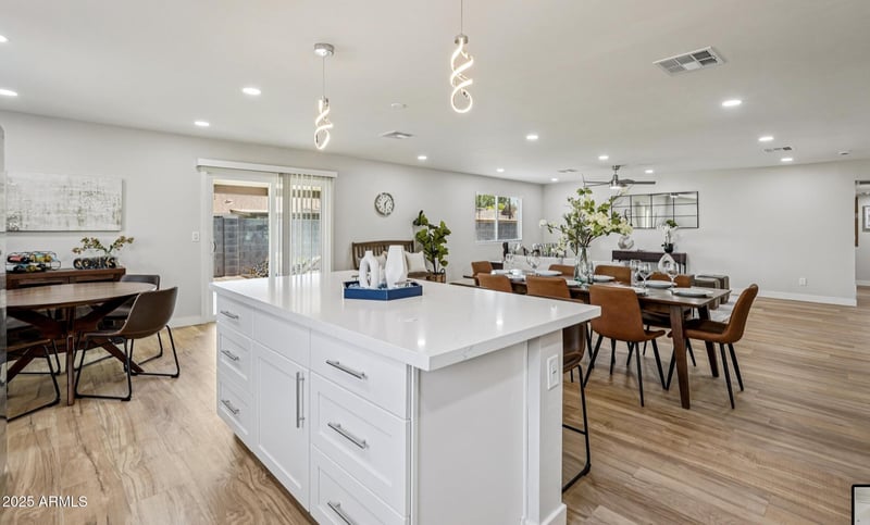 1859 8th St, Mesa, AZ 85203