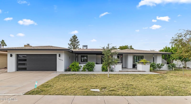 1859 Navarro Ave, Mesa, AZ 85202